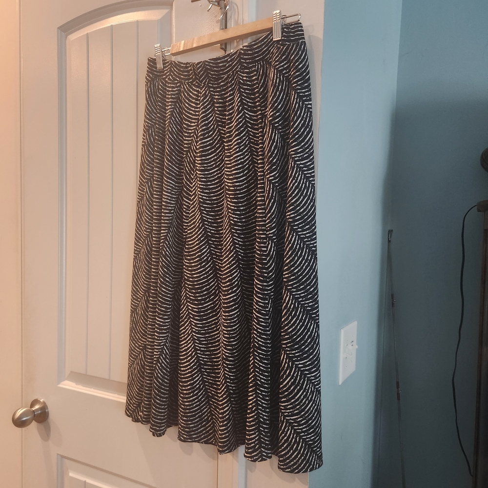 Chico's Black and White Skater Skirt